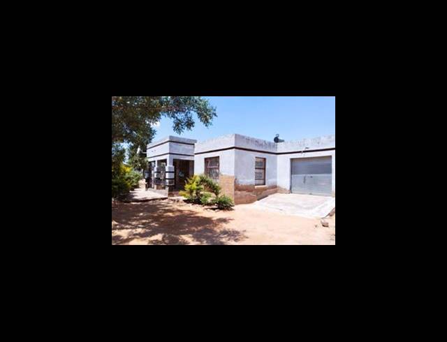 3 BEDROOM HOUSE FOR SALE IN MANKWENG